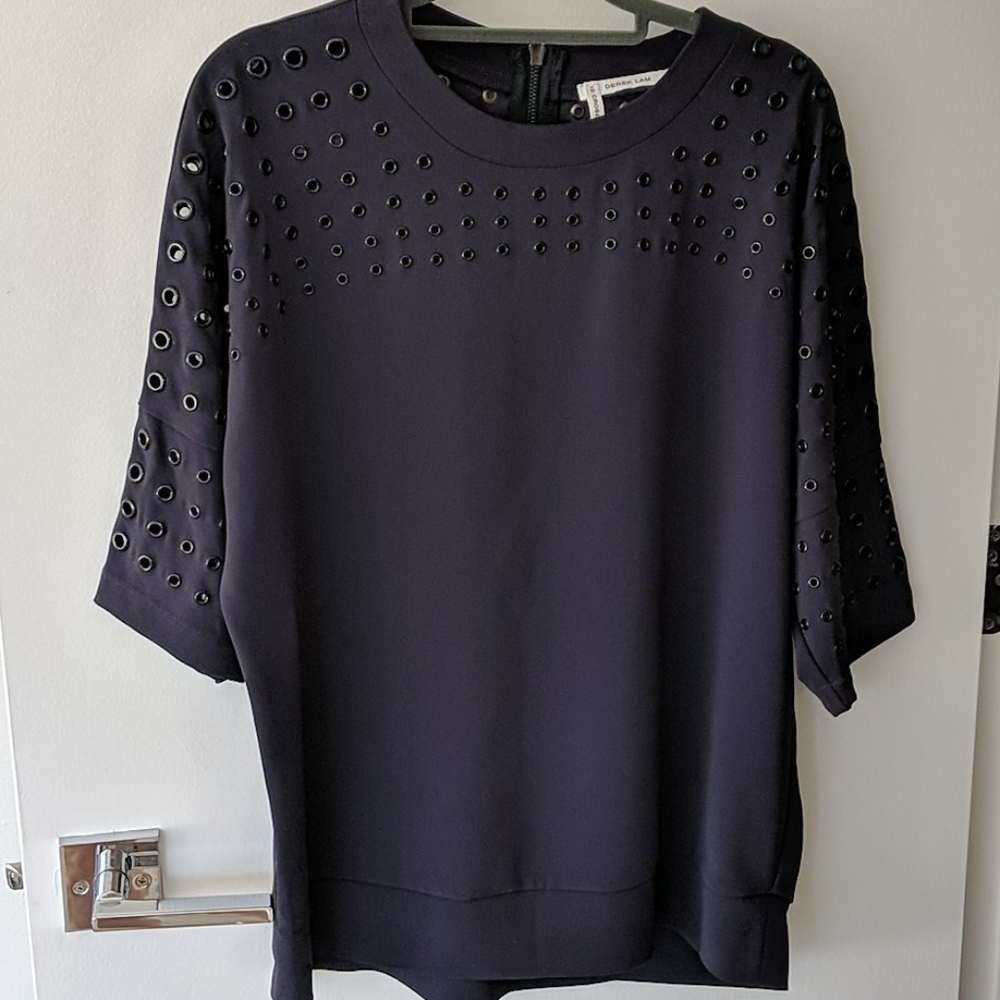 Awesome Navy Grommet detail top